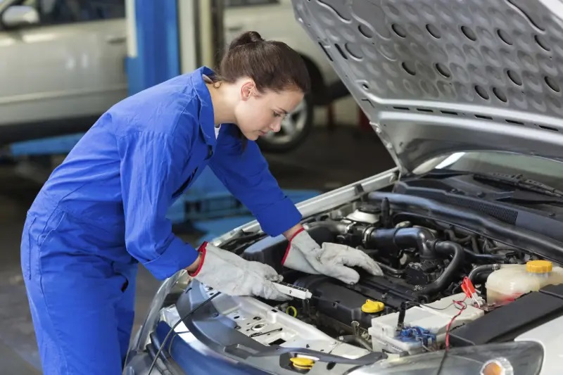 How to Ensure a Mechanic Can Be Trusted Before Handing Over a Car?