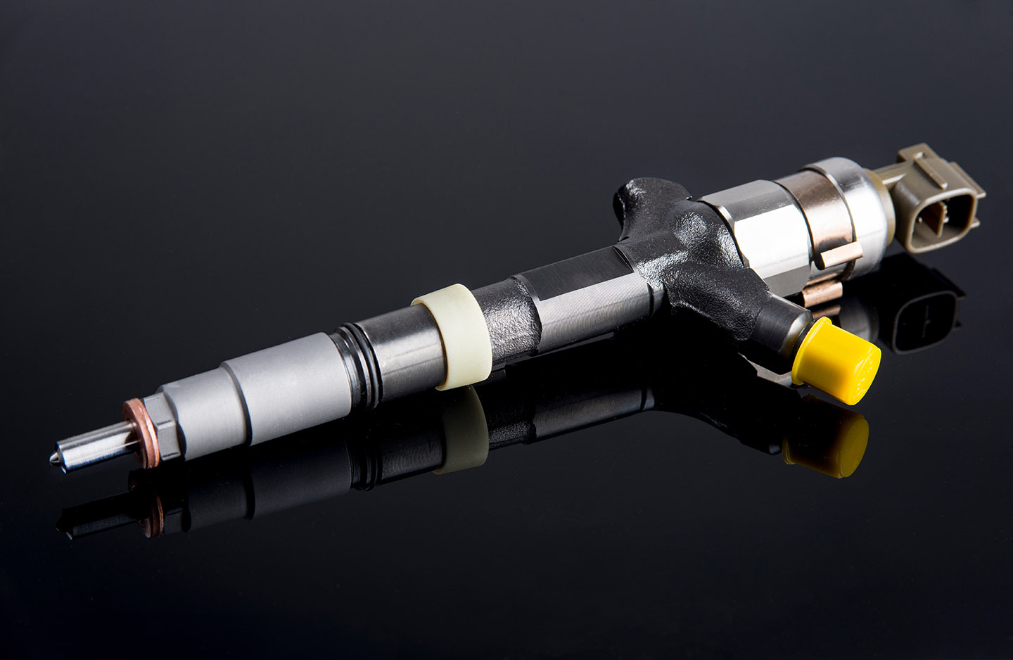 Warning Signs of a Failing Diesel Fuel Injector