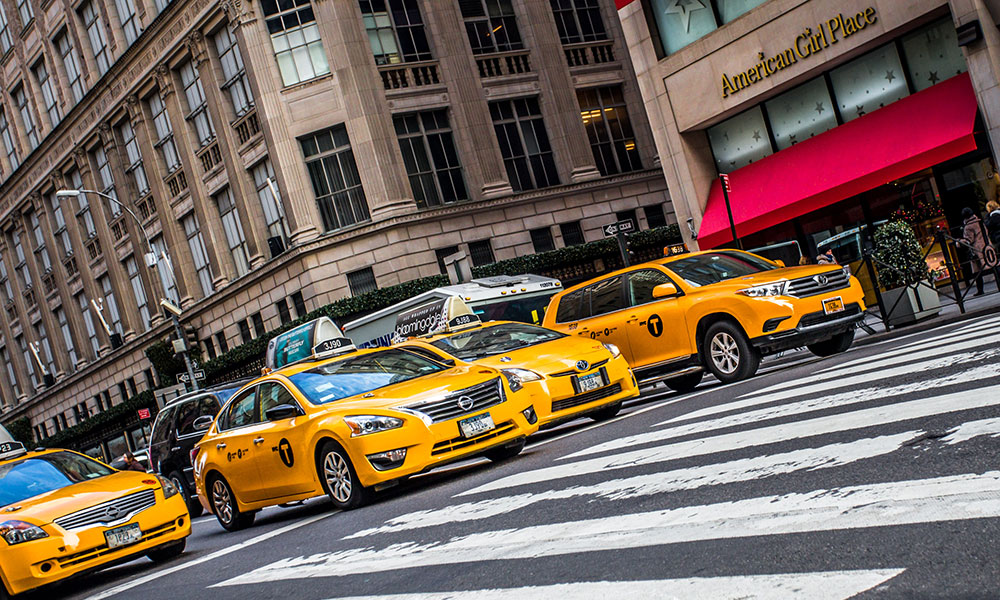 A Straightforward Guide to Getting Around the City with Taxi York
