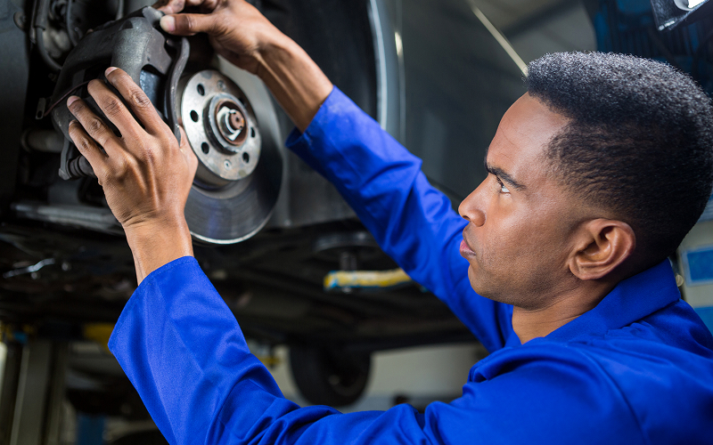 Standardise Mixed Fleets with the Right Truck Parts Plan